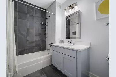 225 N Columbus Drive #6705, Chicago, IL 60601 - Photo 19