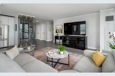225 N Columbus Drive #6705, Chicago, IL 60601 - Photo 7