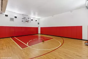 225 N Columbus Dr, Chicago, IL 60601 - Photo 31