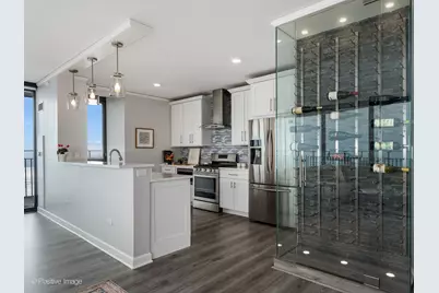 225 N Columbus Drive #6705, Chicago, IL 60601 - Photo 5