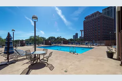1850 N Clark Street #2206, Chicago, IL 60614 - Photo 3