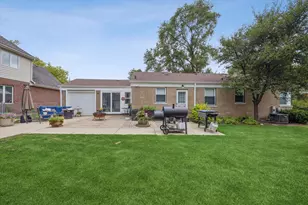 4812 Wolf Rd, Western Springs, IL 60558 - Photo 19