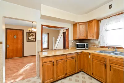 7000 W 74th Street, Chicago, IL 60638 - Photo 9