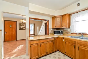 7000 W 74th St, Chicago, IL 60638 - Photo 9