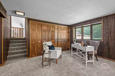 18W088 Claremont Drive, Darien, IL 60561 - Photo 21