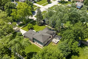 18W088 Claremont Dr, Darien, IL 60561 - Photo 31