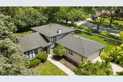 18W088 Claremont Drive, Darien, IL 60561 - Photo 3