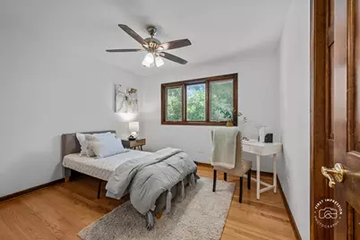 18W088 Claremont Drive, Darien, IL 60561 - Photo 17