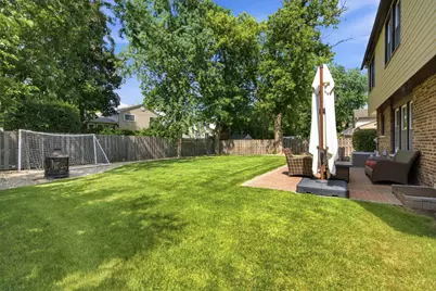 802 E Hackberry Drive, Arlington Heights, IL 60004 - Photo 21