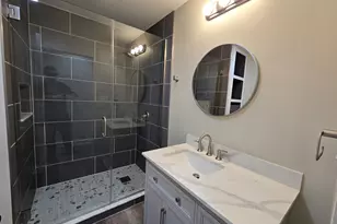 5522 Pershing Ave, Downers Grove, IL 60515 - Photo 15