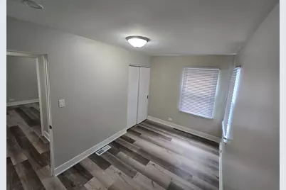 5522 Pershing Avenue, Downers Grove, IL 60515 - Photo 13