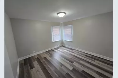 5522 Pershing Avenue, Downers Grove, IL 60515 - Photo 21