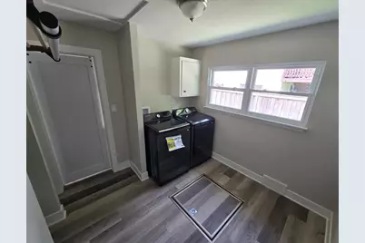 5522 Pershing Avenue, Downers Grove, IL 60515 - Photo 23