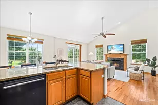 906 Neudearborn Ln, Naperville, IL 60563 - Photo 9