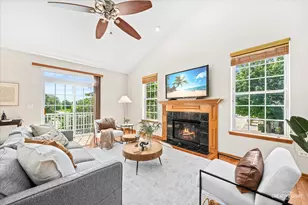 906 Neudearborn Ln, Naperville, IL 60563 - Photo 3