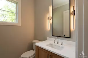 246 Holmes Ave, Clarendon Hills, IL 60514 - Photo 7