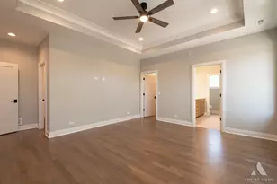 246 Holmes Ave, Clarendon Hills, IL 60514 - Photo 25