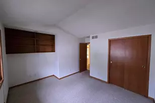 [Address not provided], Loves Park, IL 61111 - Photo 9