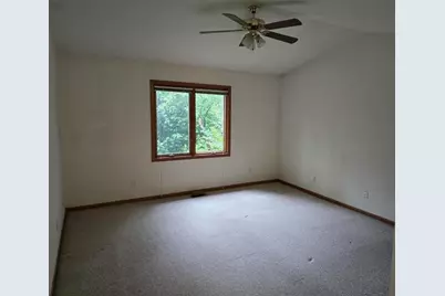 [Address not provided], Loves Park, IL 61111 - Photo 3