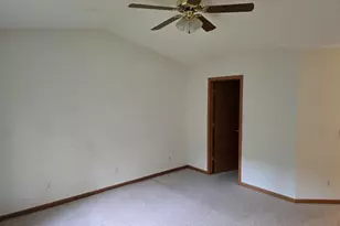 [Address not provided], Loves Park, IL 61111 - Photo 13