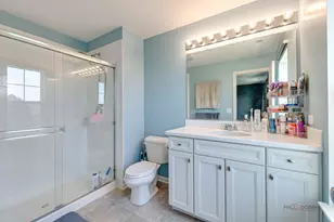 582 Cannon Ball Dr, Grayslake, IL 60030 - Photo 37