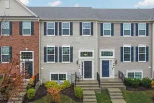 582 Cannon Ball Dr, Grayslake, IL 60030 - Photo 1