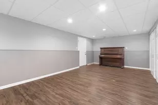 612 Westnedge Rd, Joliet, IL 60435 - Photo 17