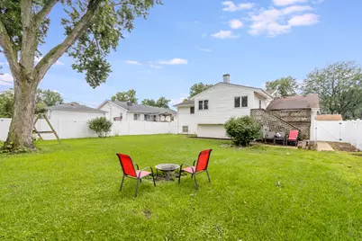 612 Westnedge Road, Joliet, IL 60435 - Photo 23