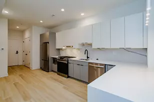 3821 N Ashland Ave, Chicago, IL 60613 - Photo 3