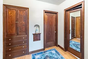 725 Augusta Ave, Elgin, IL 60120 - Photo 21