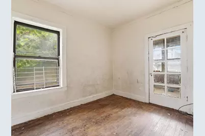 7842 S Constance Avenue, Chicago, IL 60649 - Photo 17
