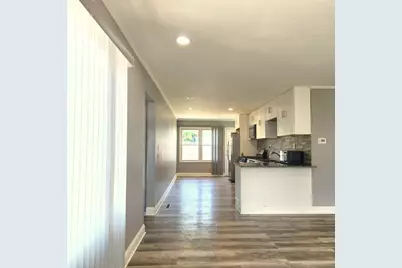 512 Cherry Circle, Glenview, IL 60025 - Photo 3