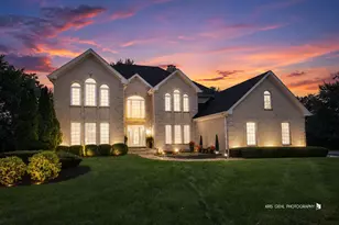 23475 W Newhaven Dr, Hawthorn Woods, IL 60047 - Photo 1