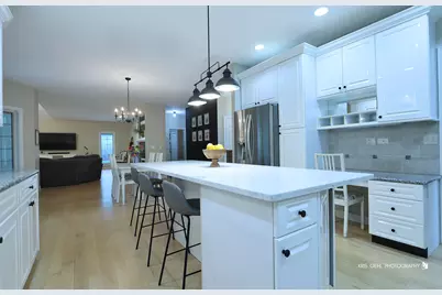 23475 W Newhaven Drive, Hawthorn Woods, IL 60047 - Photo 19