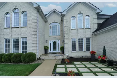 23475 W Newhaven Drive, Hawthorn Woods, IL 60047 - Photo 3