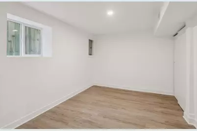 311 E 120th Place, Chicago, IL 60628 - Photo 19