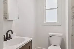 311 E 120th Pl, Chicago, IL 60628 - Photo 11
