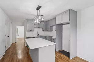 311 E 120th Pl, Chicago, IL 60628 - Photo 5
