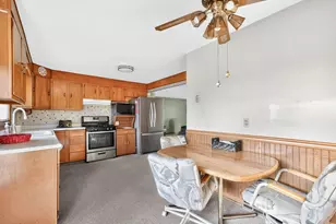 508 S 5th St, Malta, IL 60150 - Photo 13