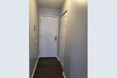 1227 S Harlem Avenue #215, Berwyn, IL 60402 - Photo 9