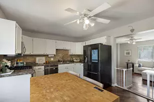 1273 Karyn Ln, Grayslake, IL 60030 - Photo 9