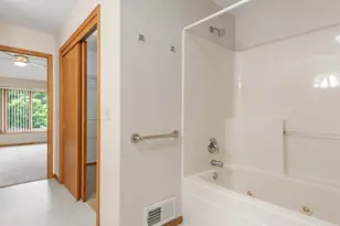 500 Rivers Edge Dr, Minooka, IL 60447 - Photo 17