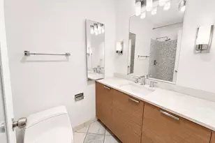 230 E Ontario St, Chicago, IL 60611 - Photo 7