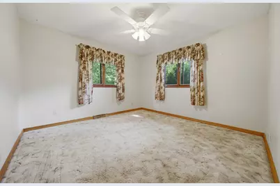 2087 Blackhawk Lane, Dixon, IL 61021 - Photo 17