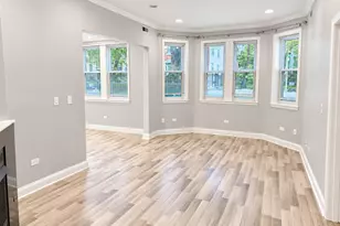 7078 N Wolcott Ave, Chicago, IL 60626 - Photo 9