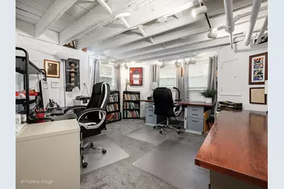 2500 W Farwell Avenue, Chicago, IL 60645 - Photo 35