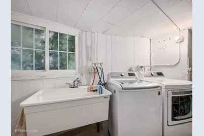 2500 W Farwell Avenue, Chicago, IL 60645 - Photo 37