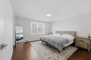 221 S Maple Ave, Oak Park, IL 60302 - Photo 15