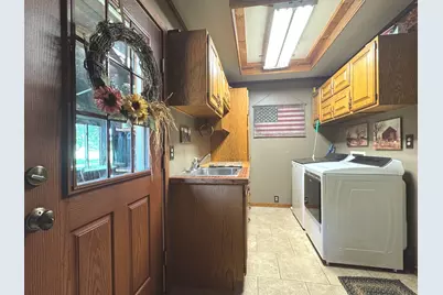 505 E Charles Street, Ashkum, IL 60911 - Photo 17