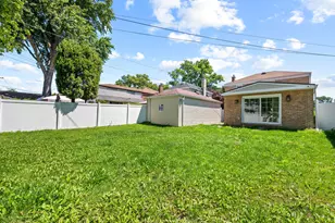 2016 N 75th Ave, Elmwood Park, IL 60707 - Photo 19